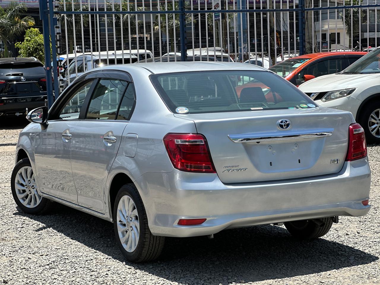 Toyota Axio 2018 Gray