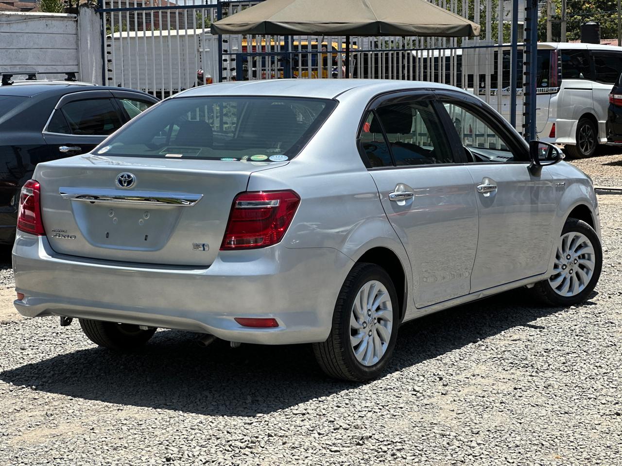 Toyota Axio 2018 Gray