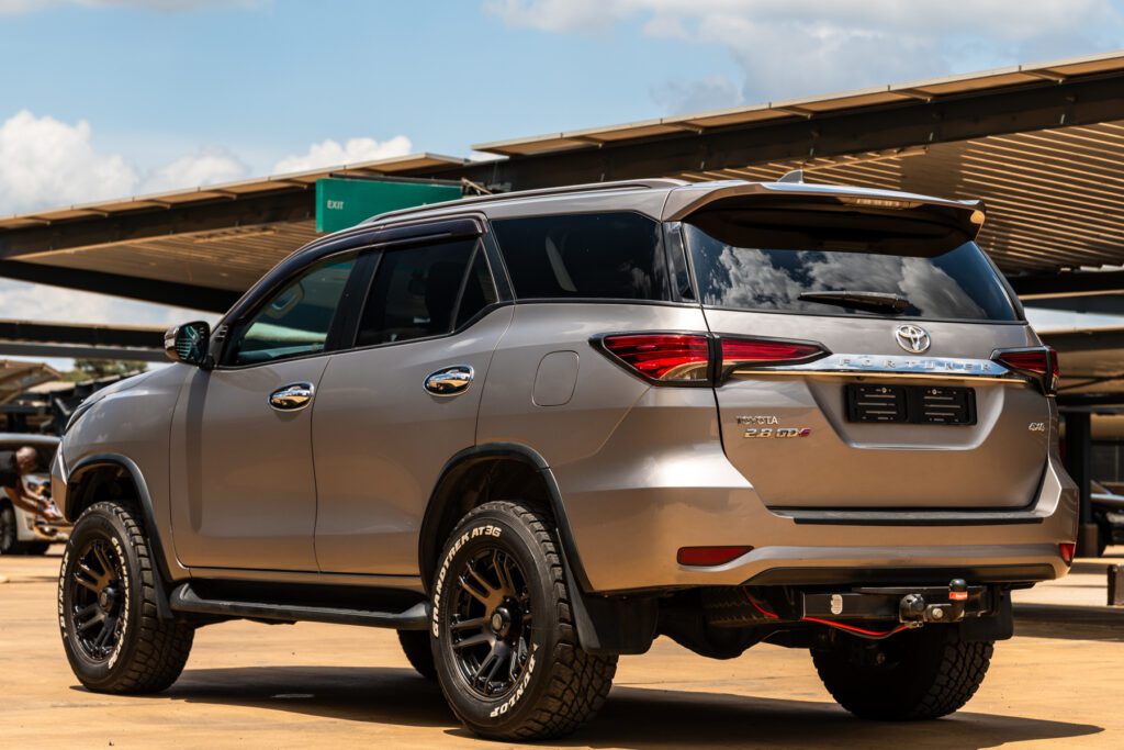 2017 TOYOTA FORTUNER 2.8GD