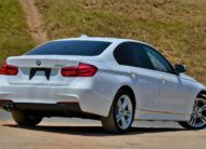 BMW 320i 2017 Model  2000cc petrol auto  3,600,000 Neg!