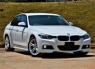 BMW 320i 2017 Model  2000cc petrol auto  3,600,000 Neg!