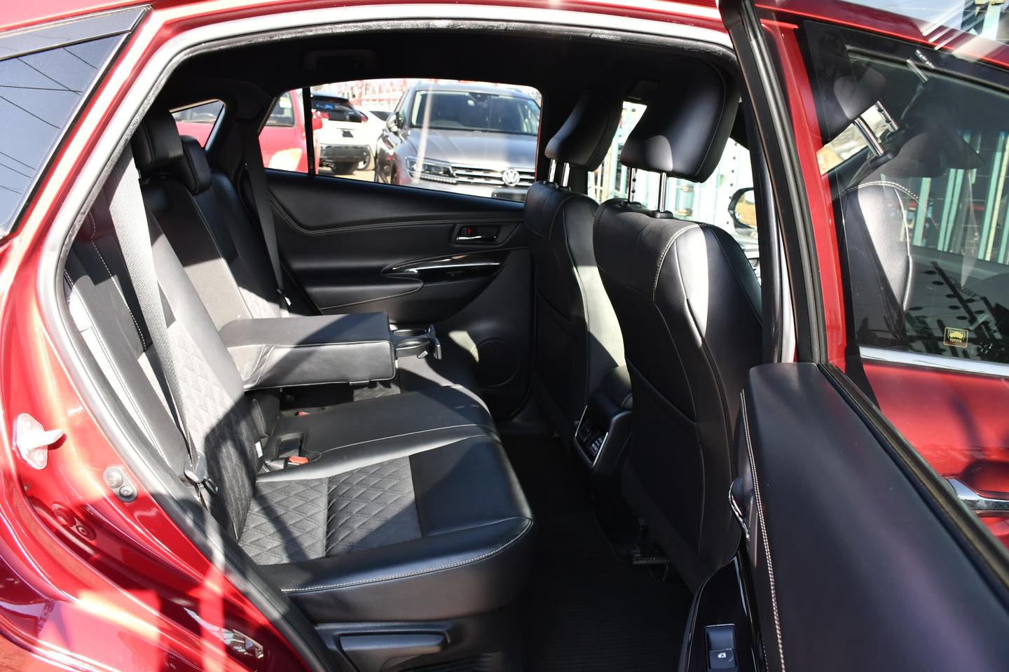 2018 TOYOTA HARRIER MILEAGE 77K KM