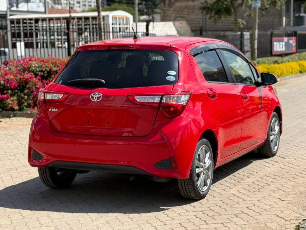 Toyota Vitz 2017