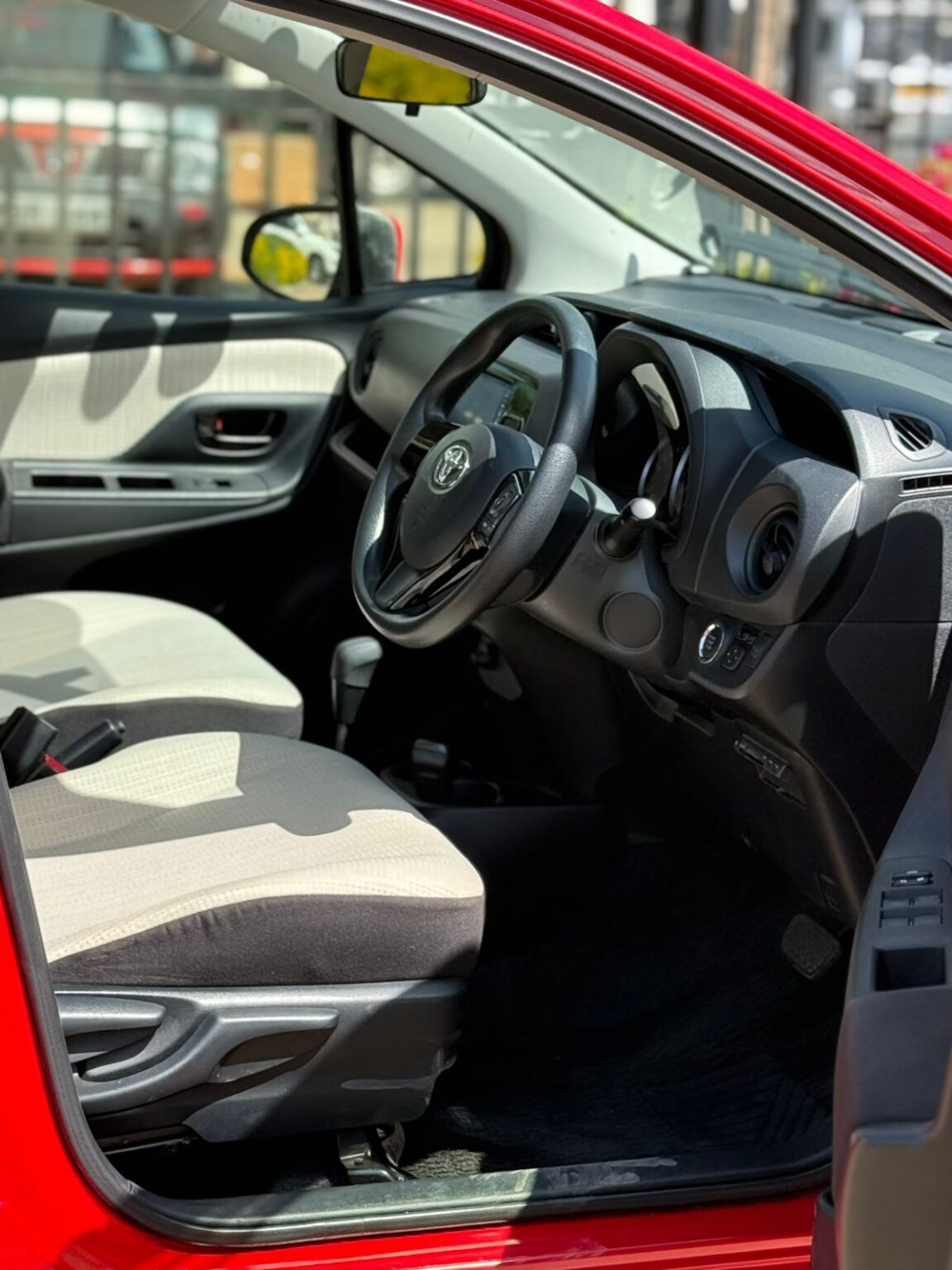 Toyota Vitz 2017