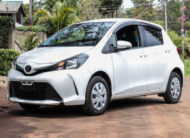 Toyota vitz Yom 2014 1300cc petro auto 2wd Asking price 899,000 Neg!